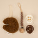 Set Moon 2 suzete BIBS+ lantisor suzeta + accesoriu pufos - Mocha